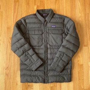 Patagonia Men’s Silent Down Shirt Jacket